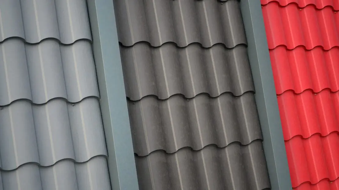 how to choose a roof color - metal roofs in various colors.