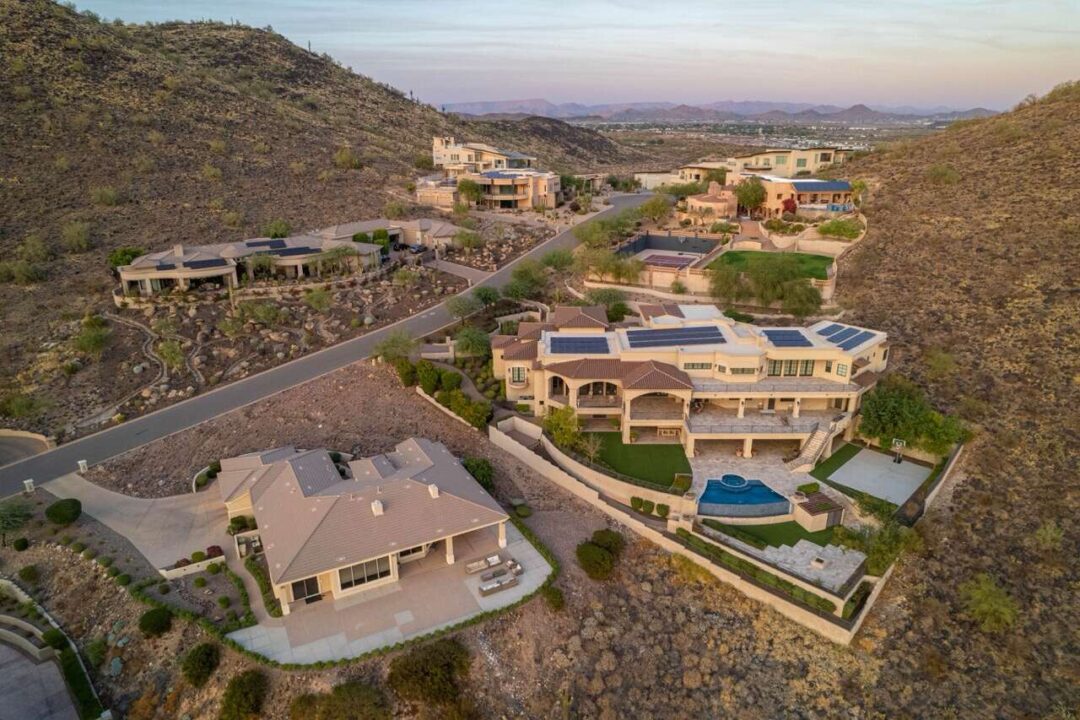 Aerial view of Arizona community