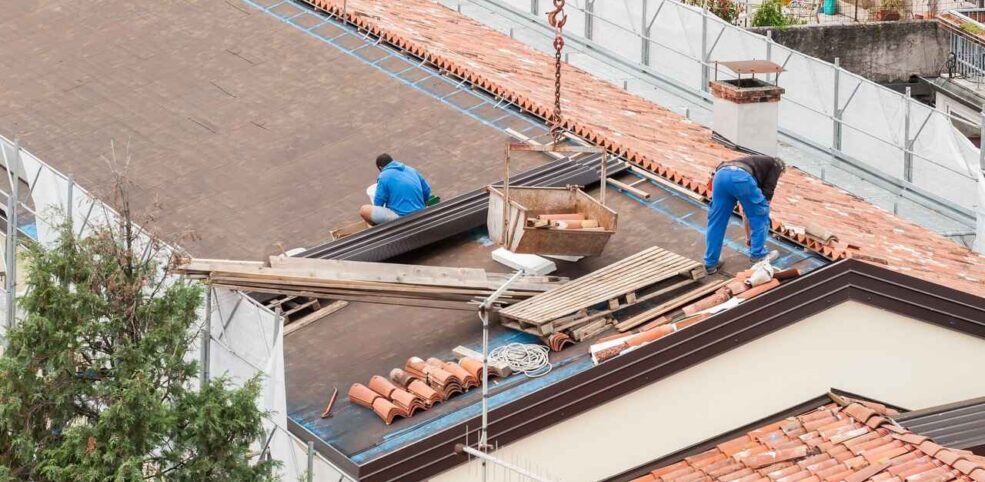 workers-in-the-construction-of-a-roof-2025-01-09-12-38-29-utc Large (1) workers-in-the-construction-of-a-roof-2025-01-09-12-38-29-utc Large (1)